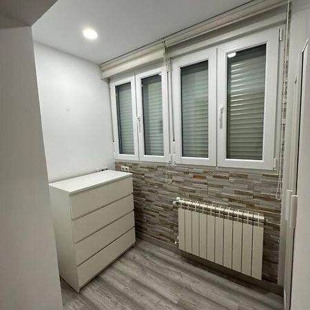 Cozy 1-Bedroom Apartment Madri Exterior foto